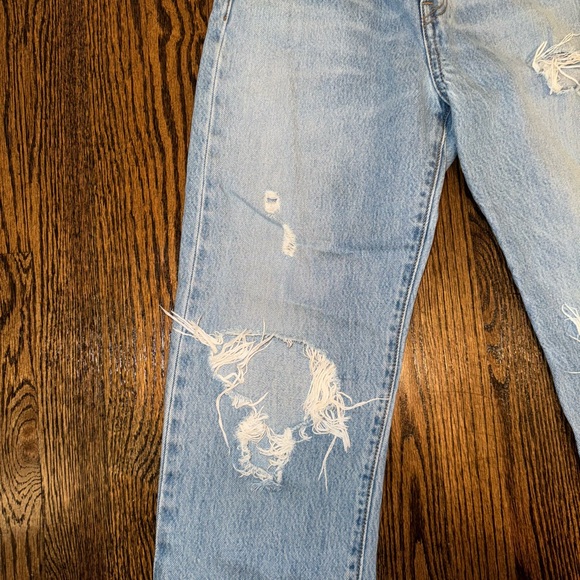 Levi’s Wedgie Straight Jeans - Picture 2 of 3